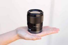You are currently viewing Affordable Zoom Lenses for Sony APS-C Mirrorless Cameras Review
